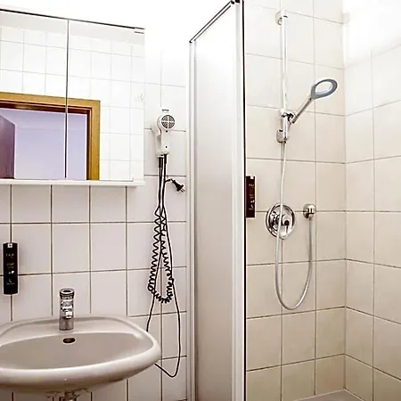 Smart 1 Bb1 203 Hotel *