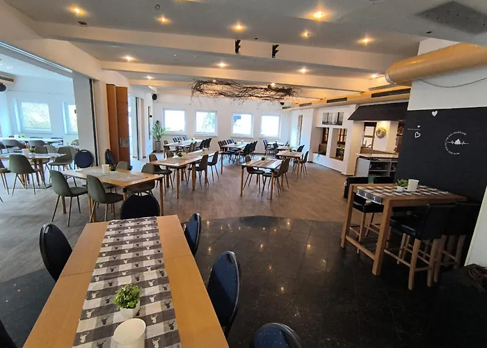 Smart 1 Bb1 203 Hotel *